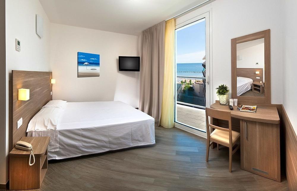 Hotel Atlantic & Spa Gabicce Mare Zewnętrze zdjęcie