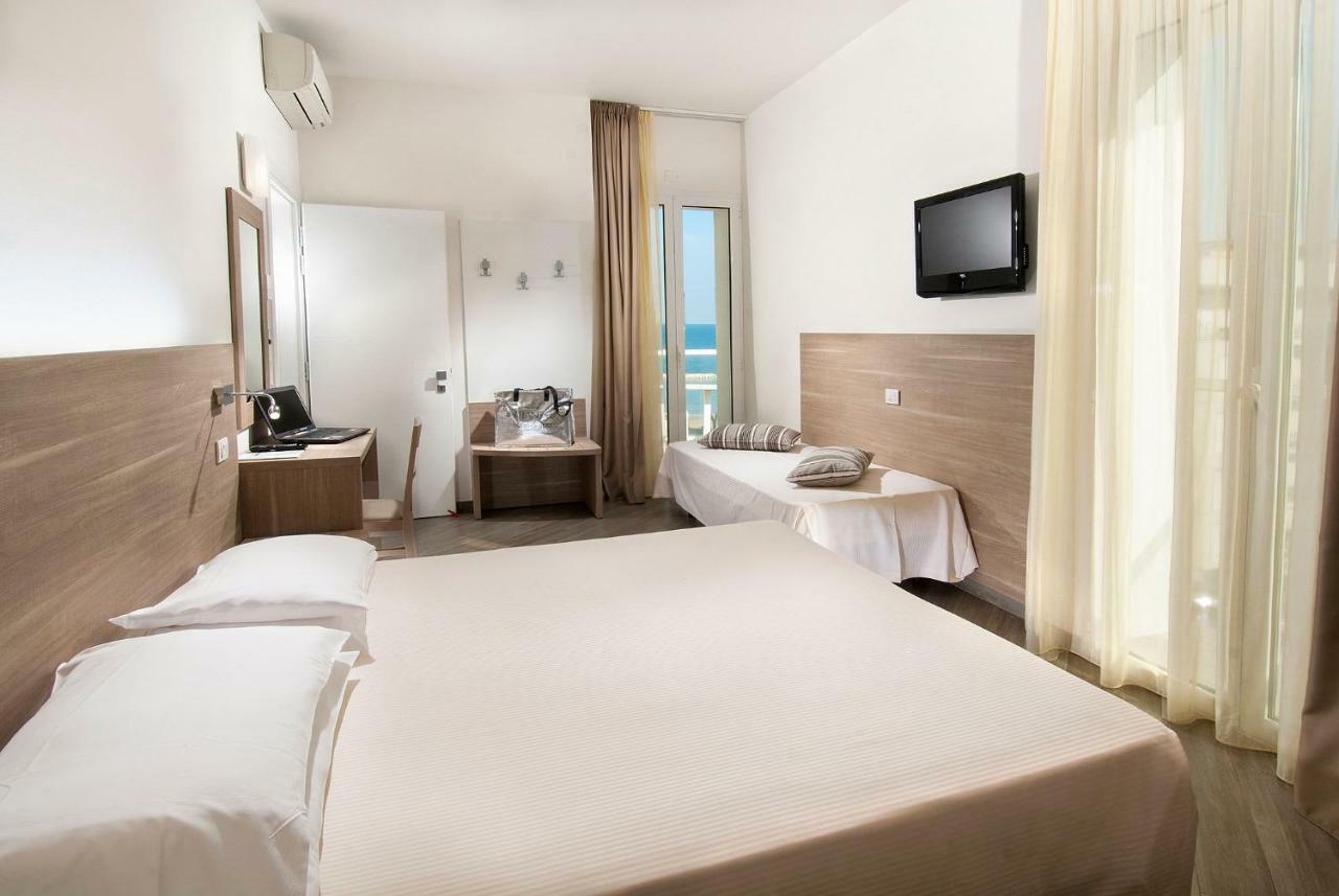 Hotel Atlantic & Spa Gabicce Mare Zewnętrze zdjęcie